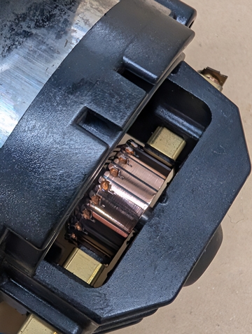 エルナロータス